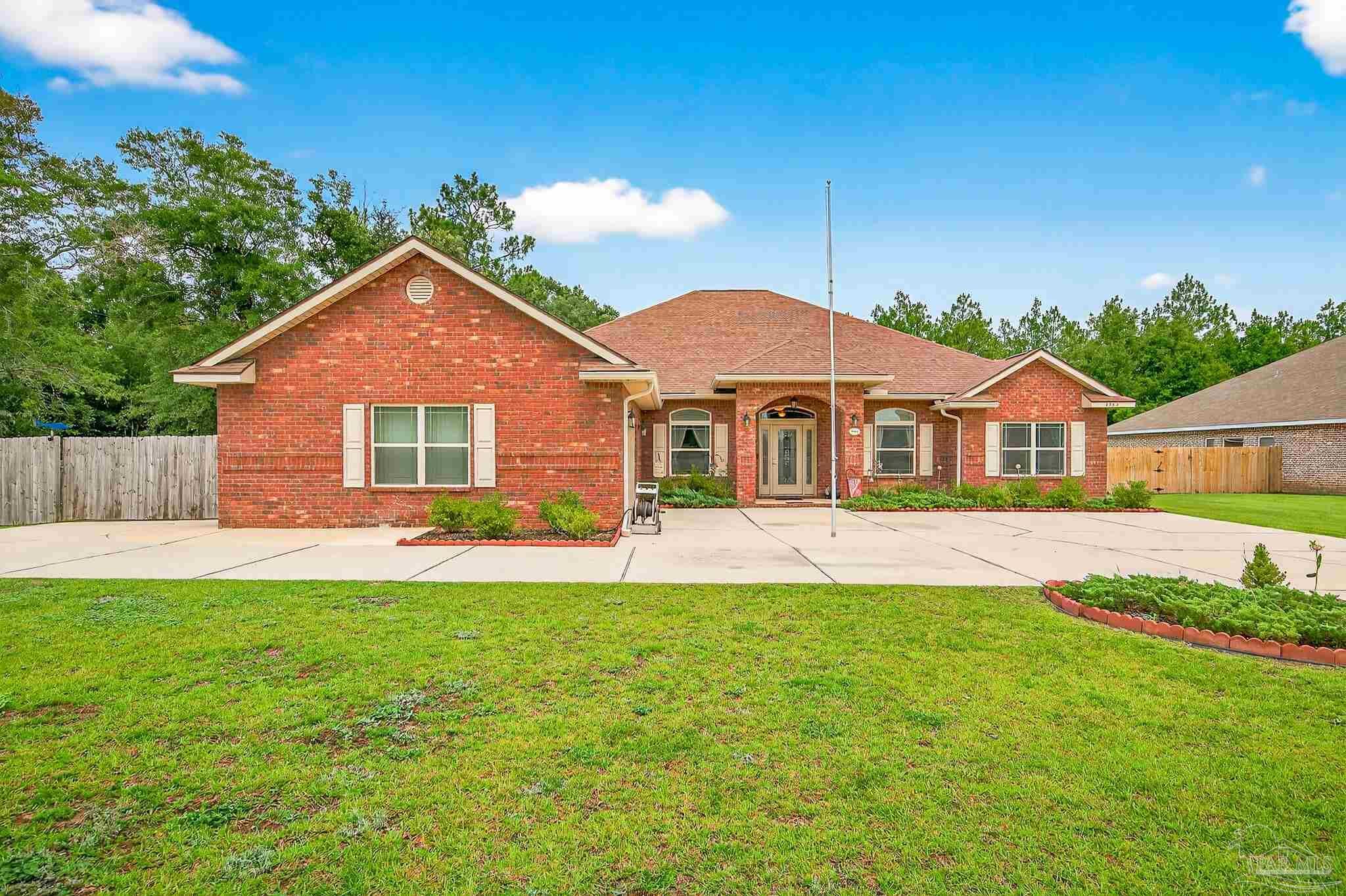 Property Photo:  9302 Iron Gate Blvd  FL 32570 