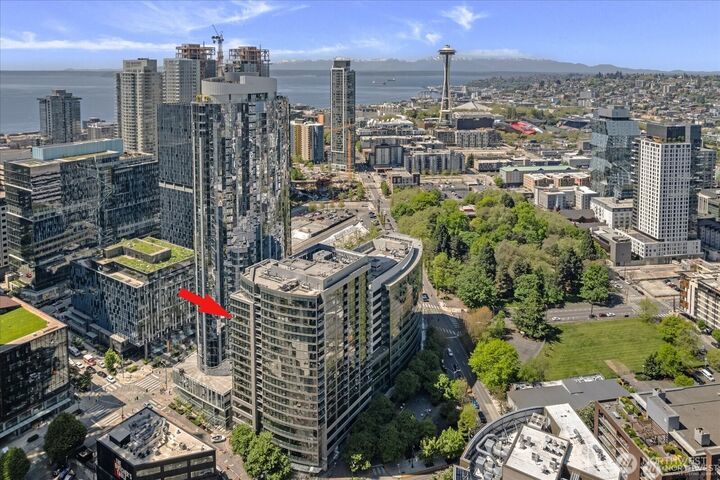 Property Photo: 820 Blanchard Street 1507 WA 98121