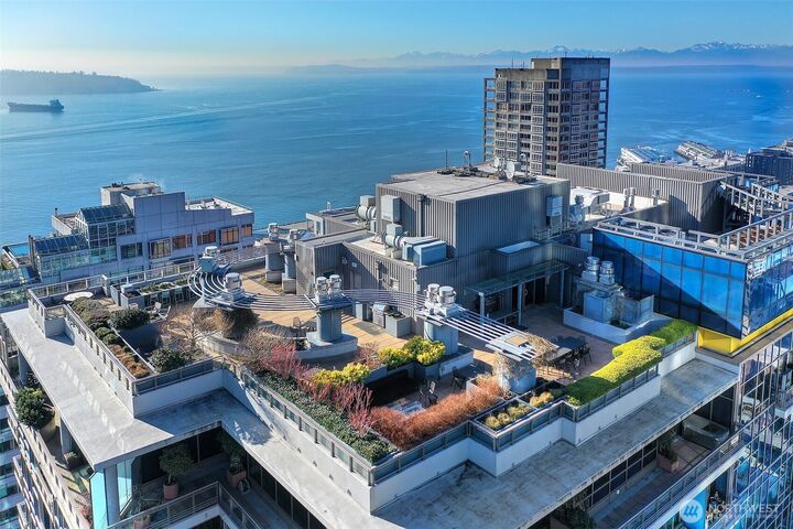 2033  2nd Avenue 803  Seattle WA 98121 photo