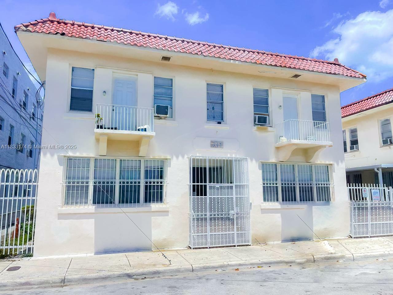 701 NW 1st St  Miami FL 33128 photo