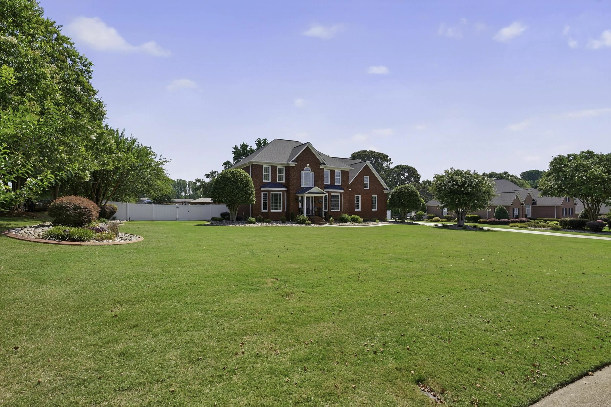 Property Photo: 509 Wentworth Farm Circle SC 29316