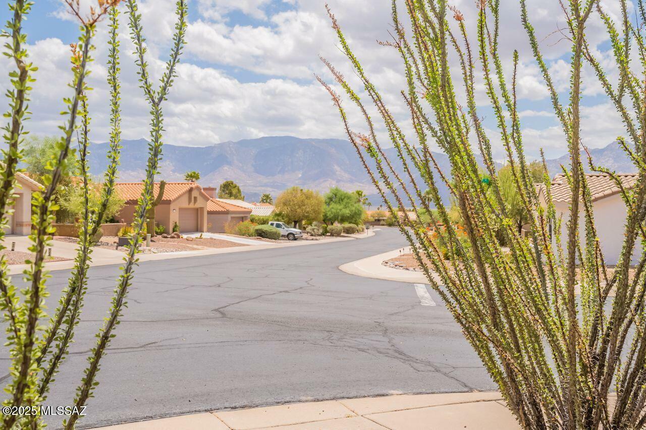 Property Photo: 14571 N Sky Trail AZ 85755