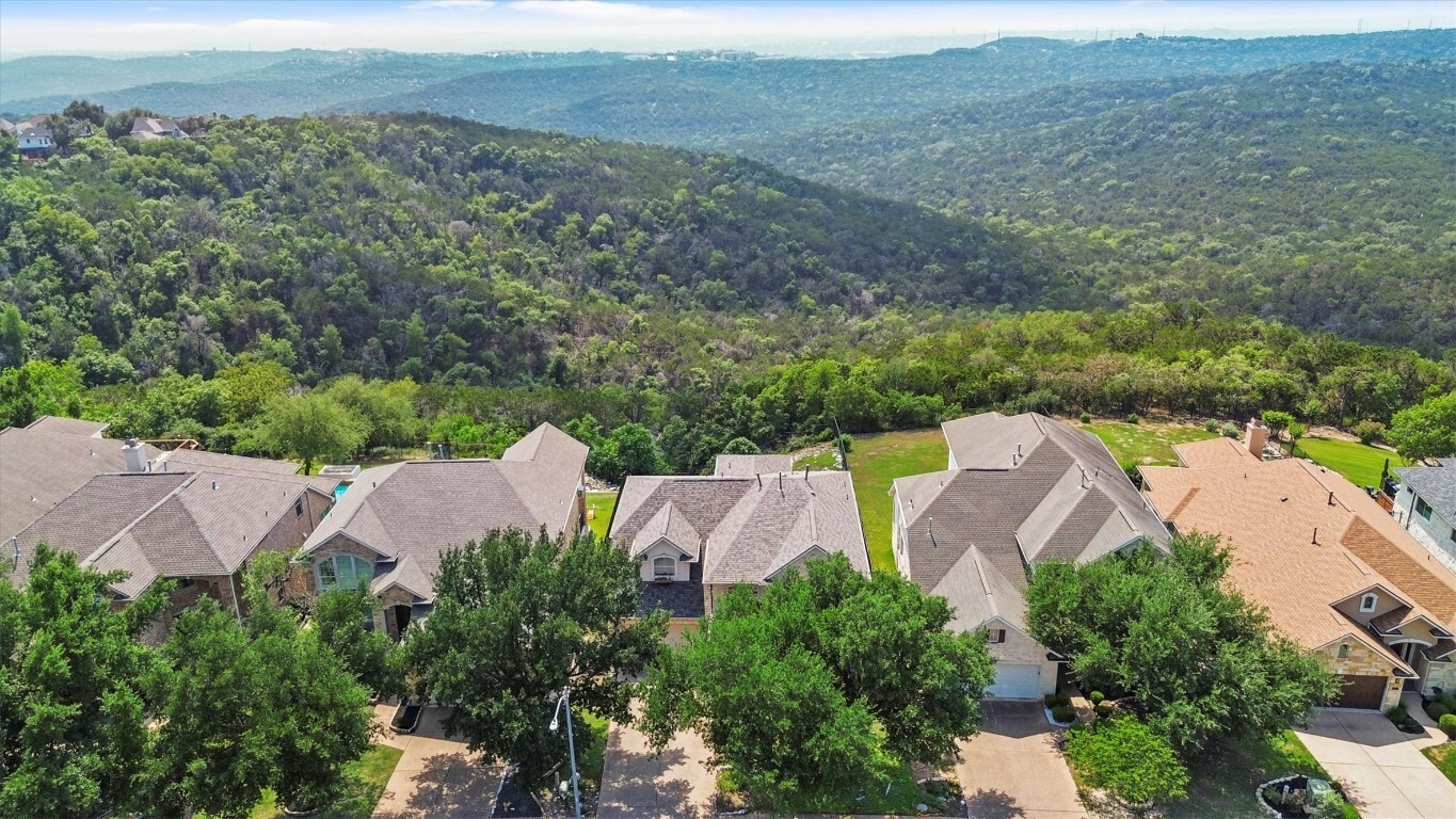 5724 Brittlyns Court  Austin TX 78730 photo