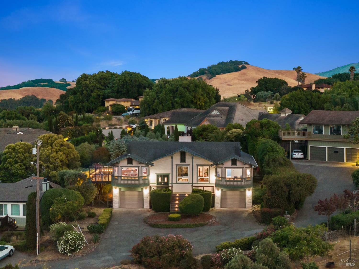 Property Photo: 118 Suncrest Hill Drive CA 94952