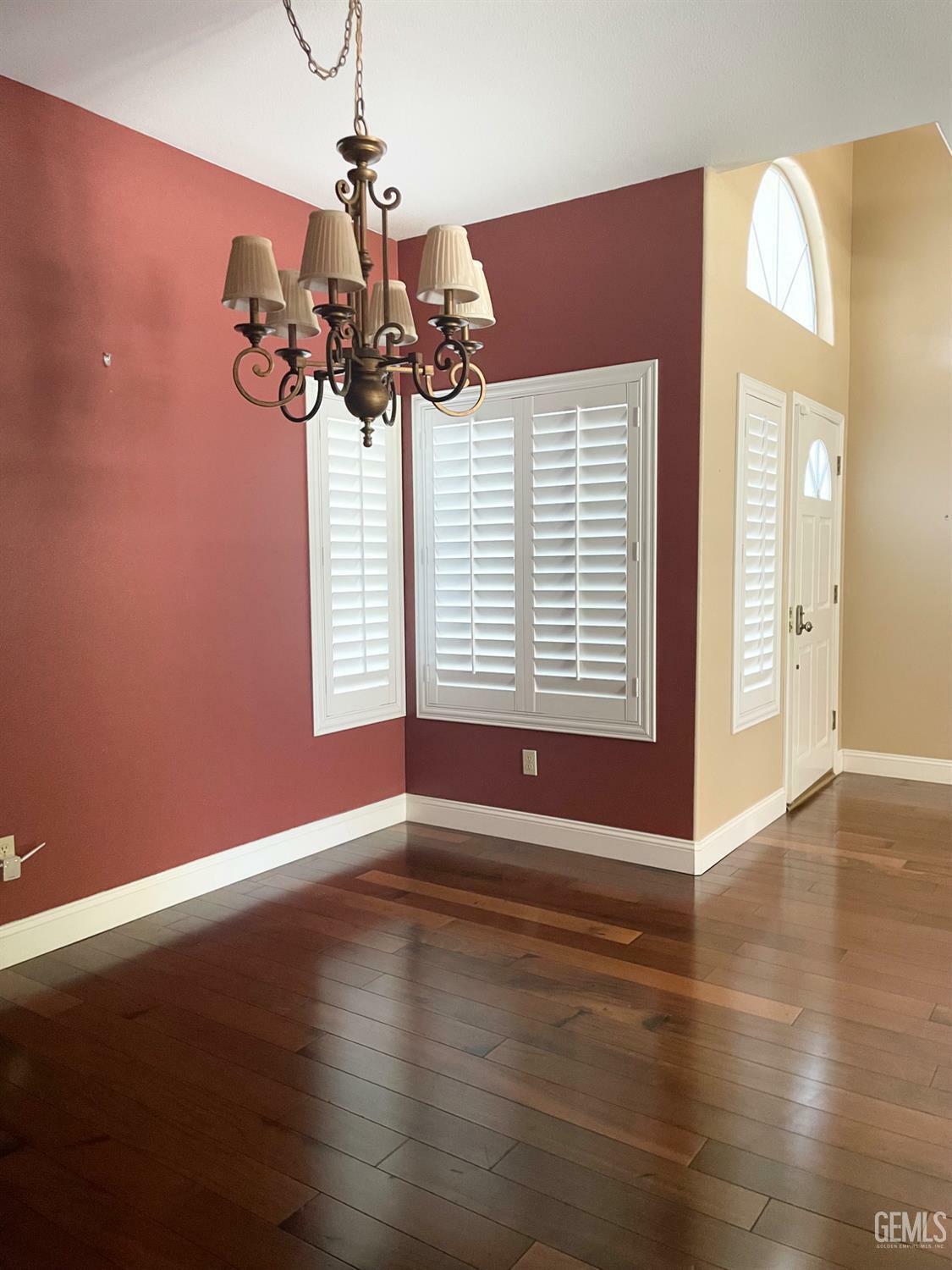 Property Photo: 3517 Abbott Drive CA 93312