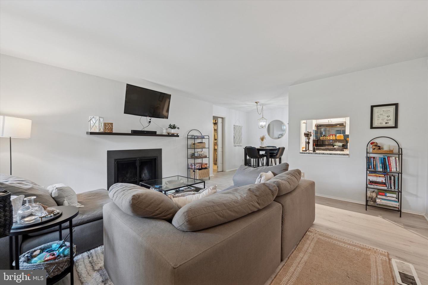 Property Photo:  367 Old Forge Crossing 367  PA 19333 