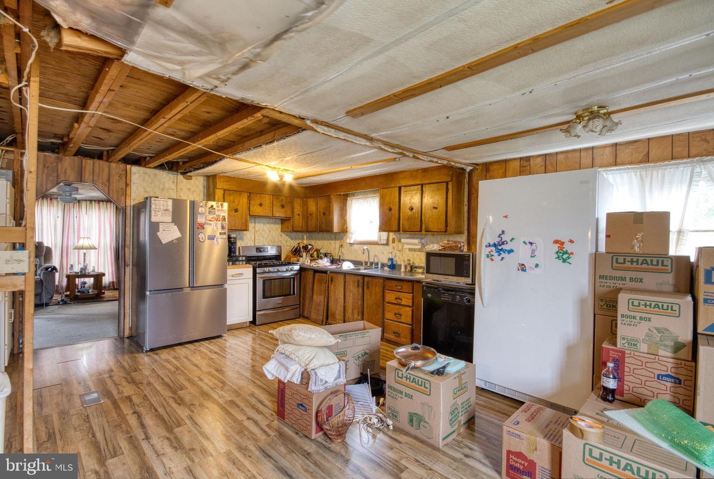 Property Photo: 140 N Prince Street PA 17078