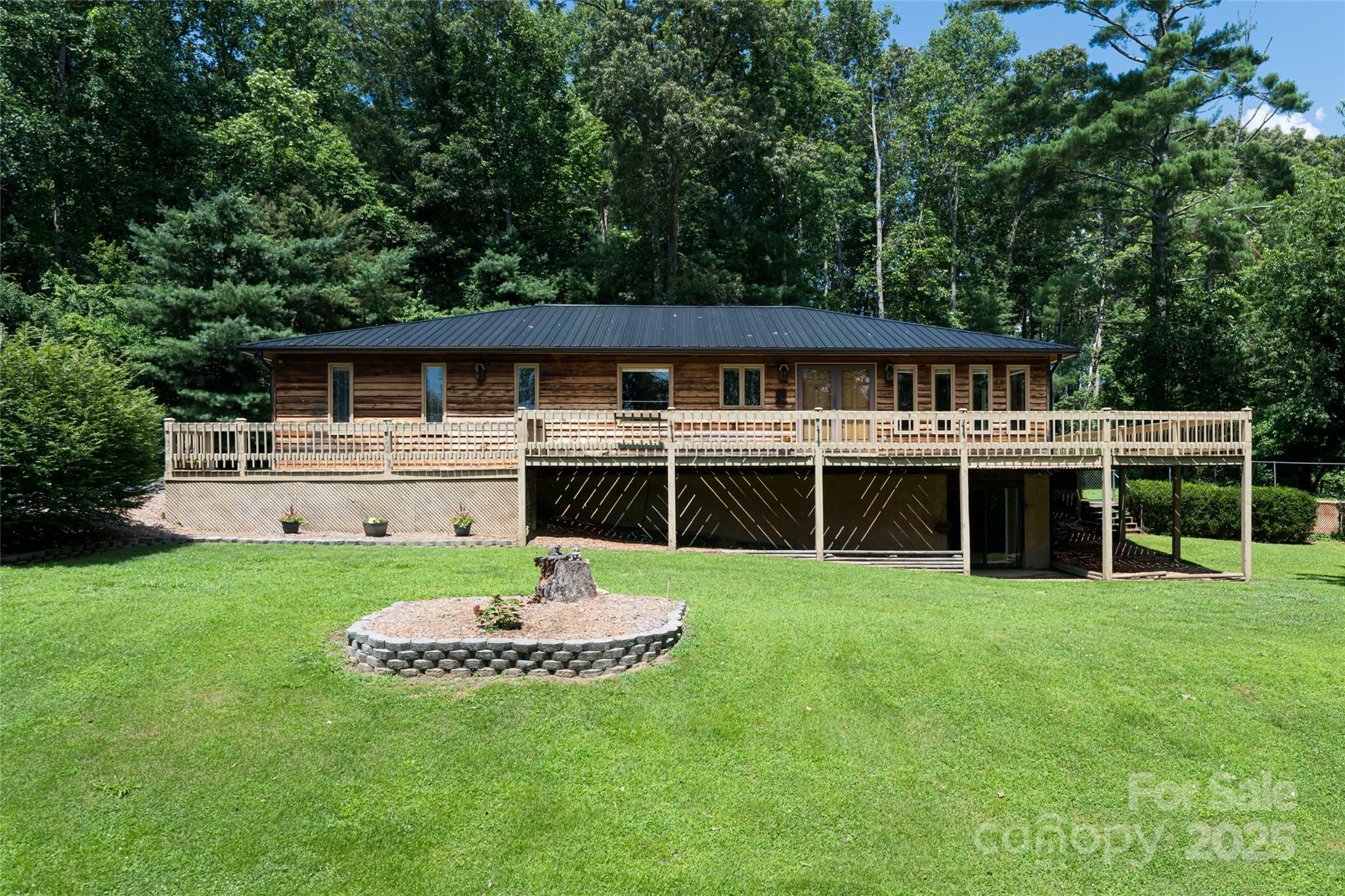 157 Wendy Lane  Hendersonville NC 28792 photo