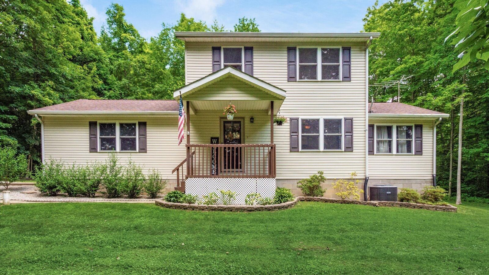 Property Photo: 5520 Newark Road OH 43050