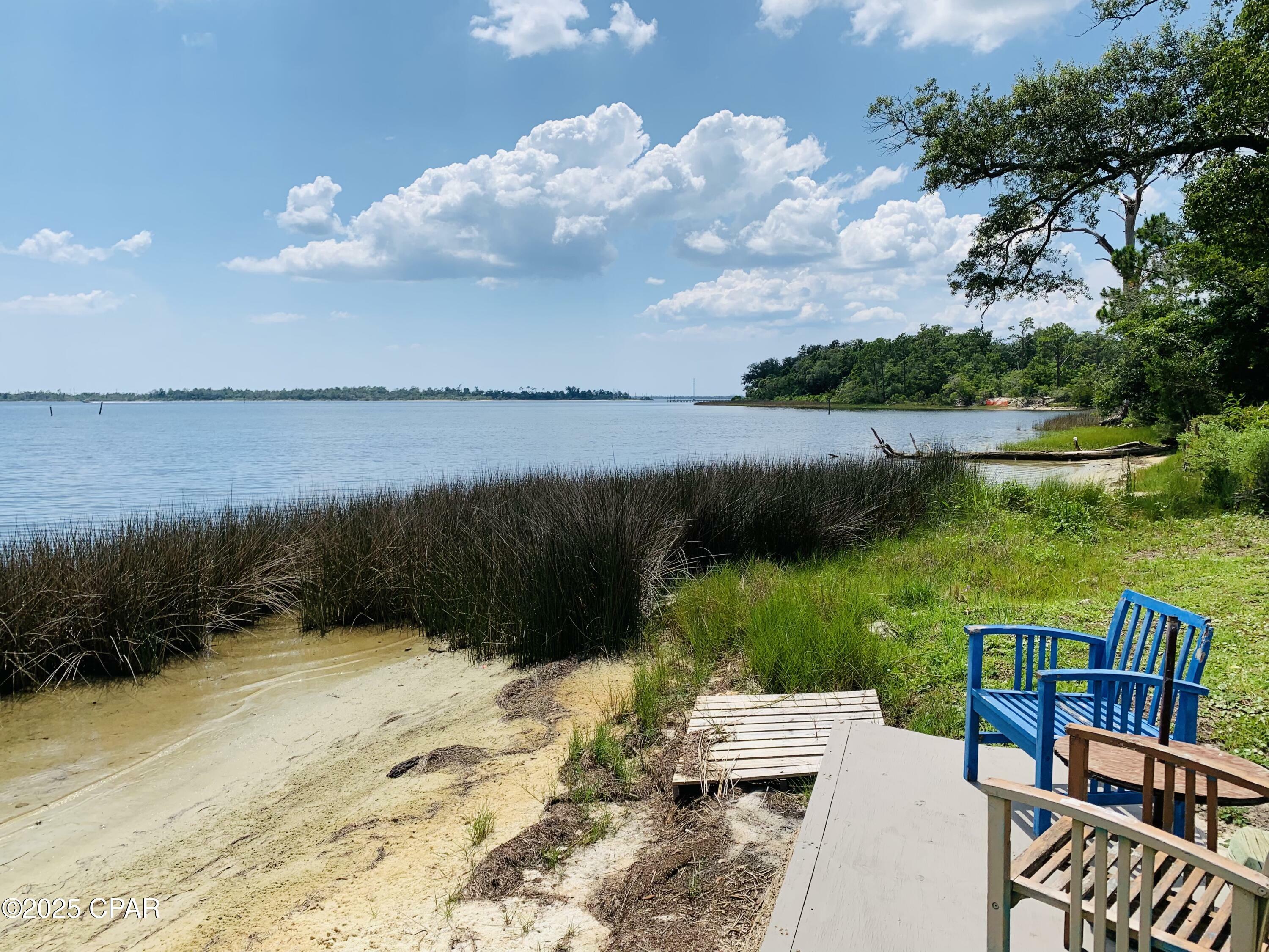 Property Photo: 4700 E 6th Street FL 32404