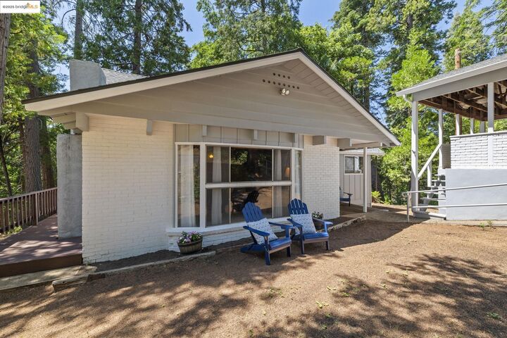 Property Photo:  24174 Lama Rd Hisum  CA 95346