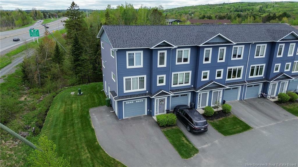 66 Mia Circle  Fredericton NB E3A 7N5 photo