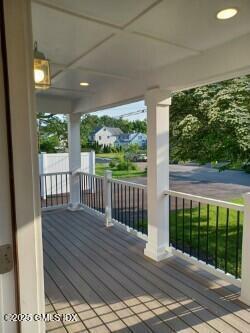 Property Photo: 105 Houston Terrace CT 06902