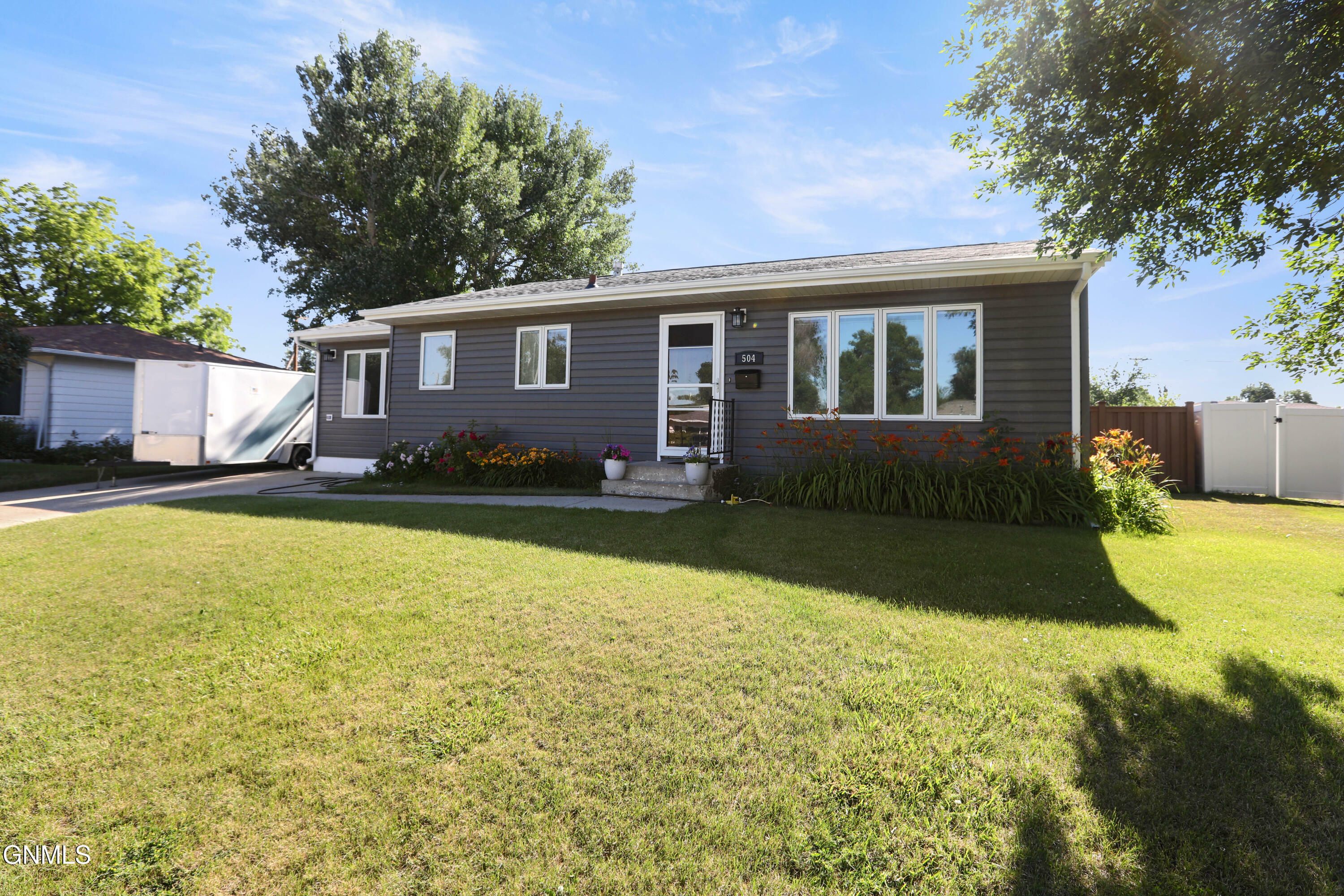 Property Photo: 504 15th Avenue W ND 58801