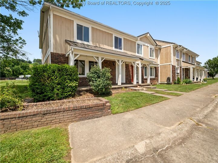 58 Teays Point  Saint Albans WV 25177 photo