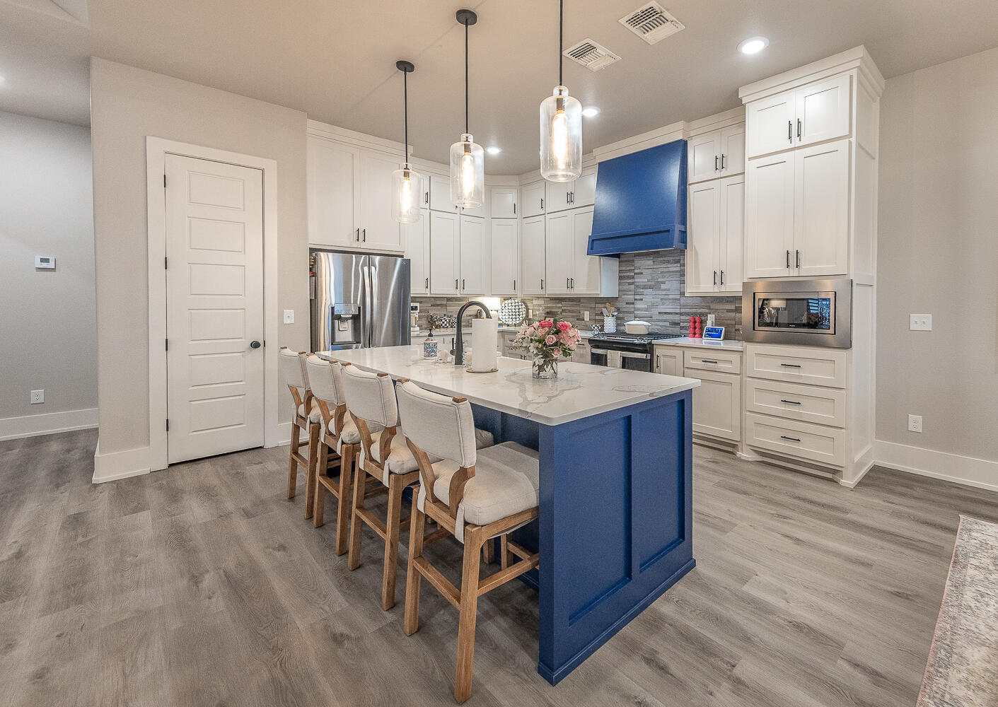 Property Photo: 5411 112th Street TX 79424