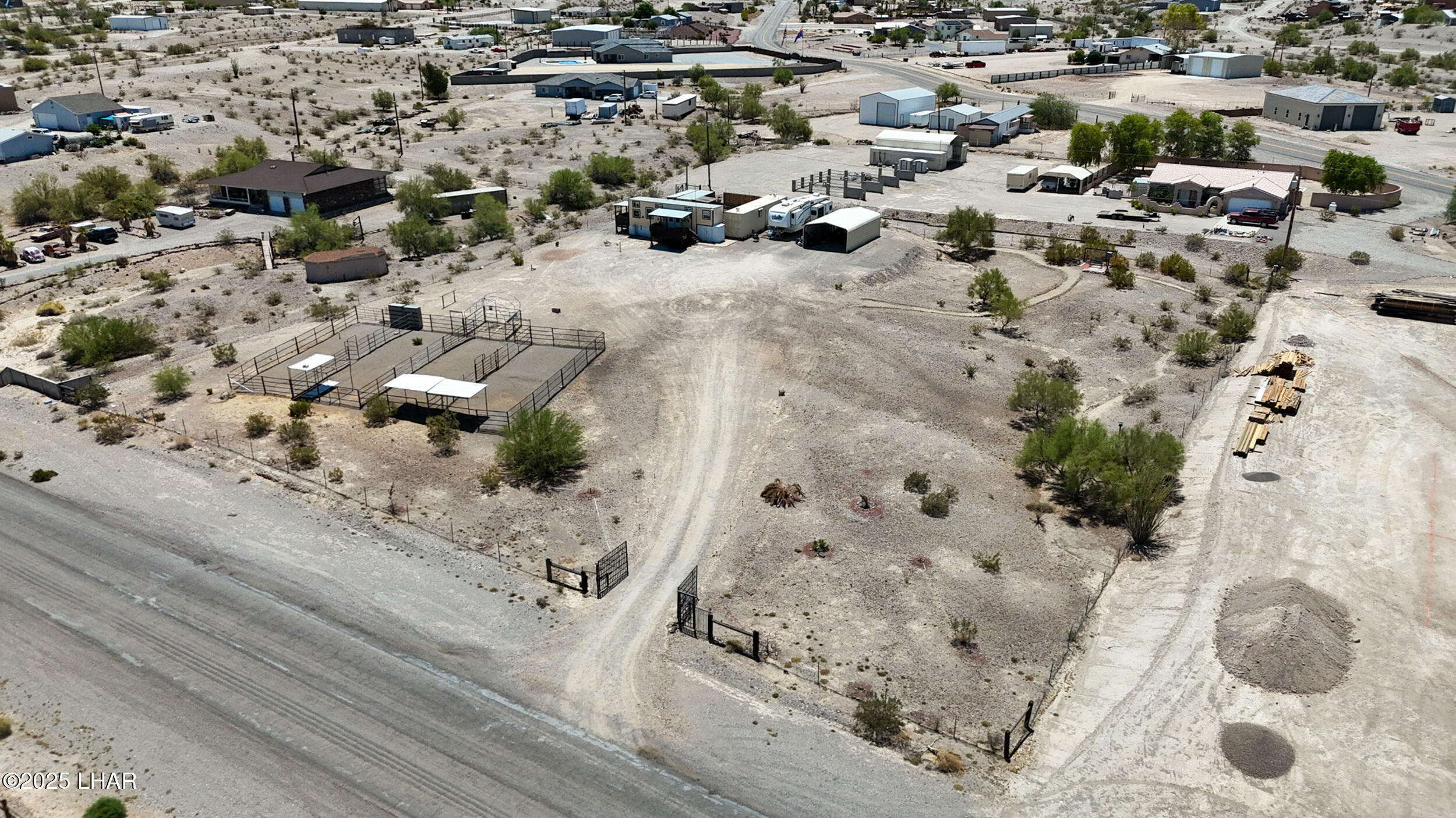 Property Photo: 4166 Wagon Wheel Dr AZ 86404