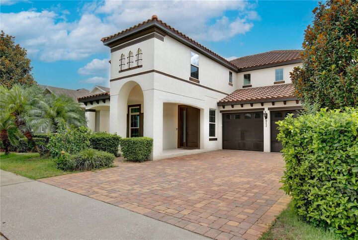 Property Photo:  8752 Lookout Pointe Drive  FL 34786 