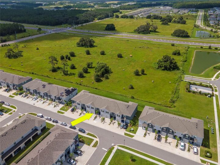Property Photo: 34252 Redwood Dawn Lane FL 33543