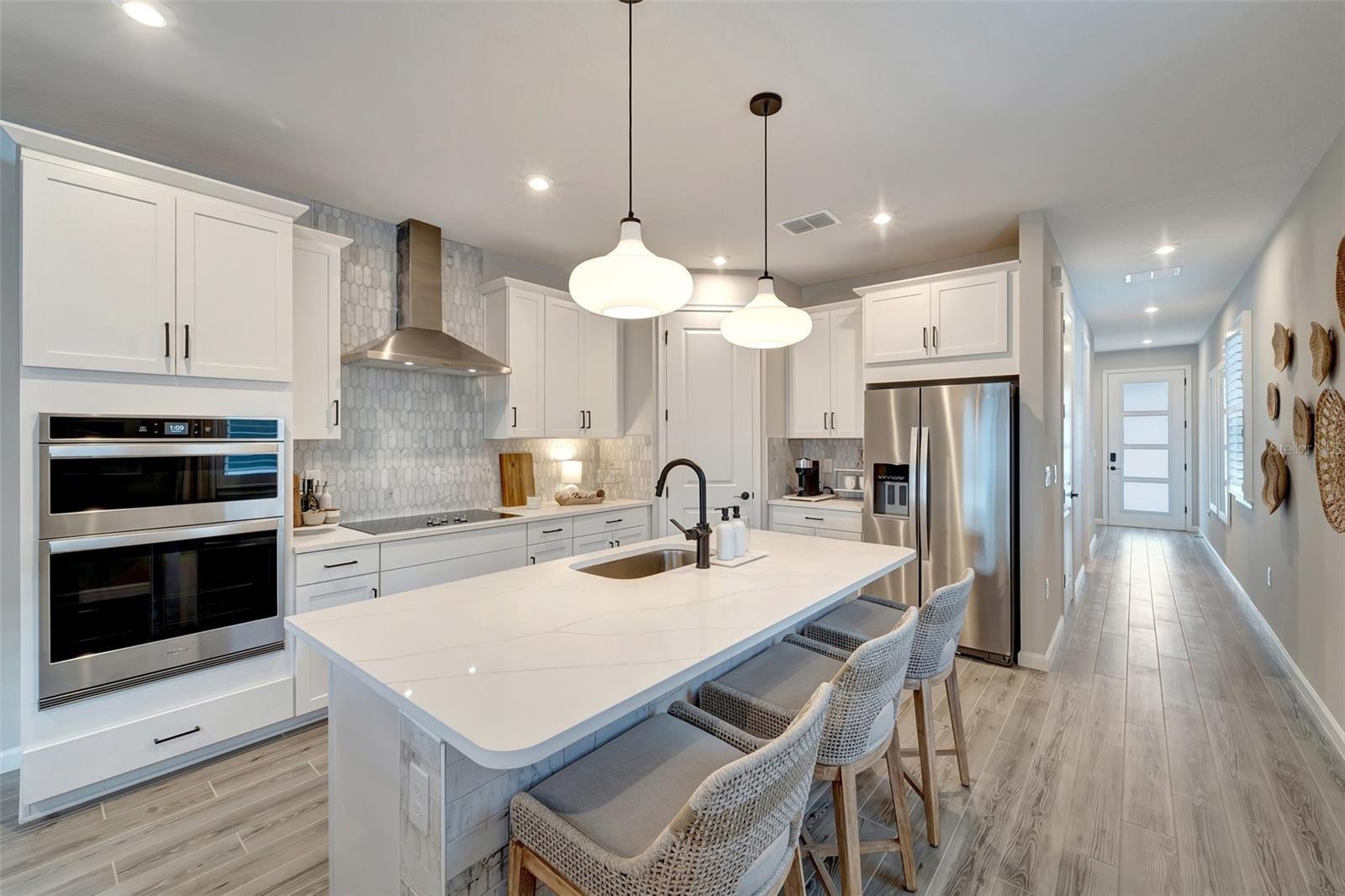 Property Photo:  17873 Grand Prosperity Drive  FL 34293 