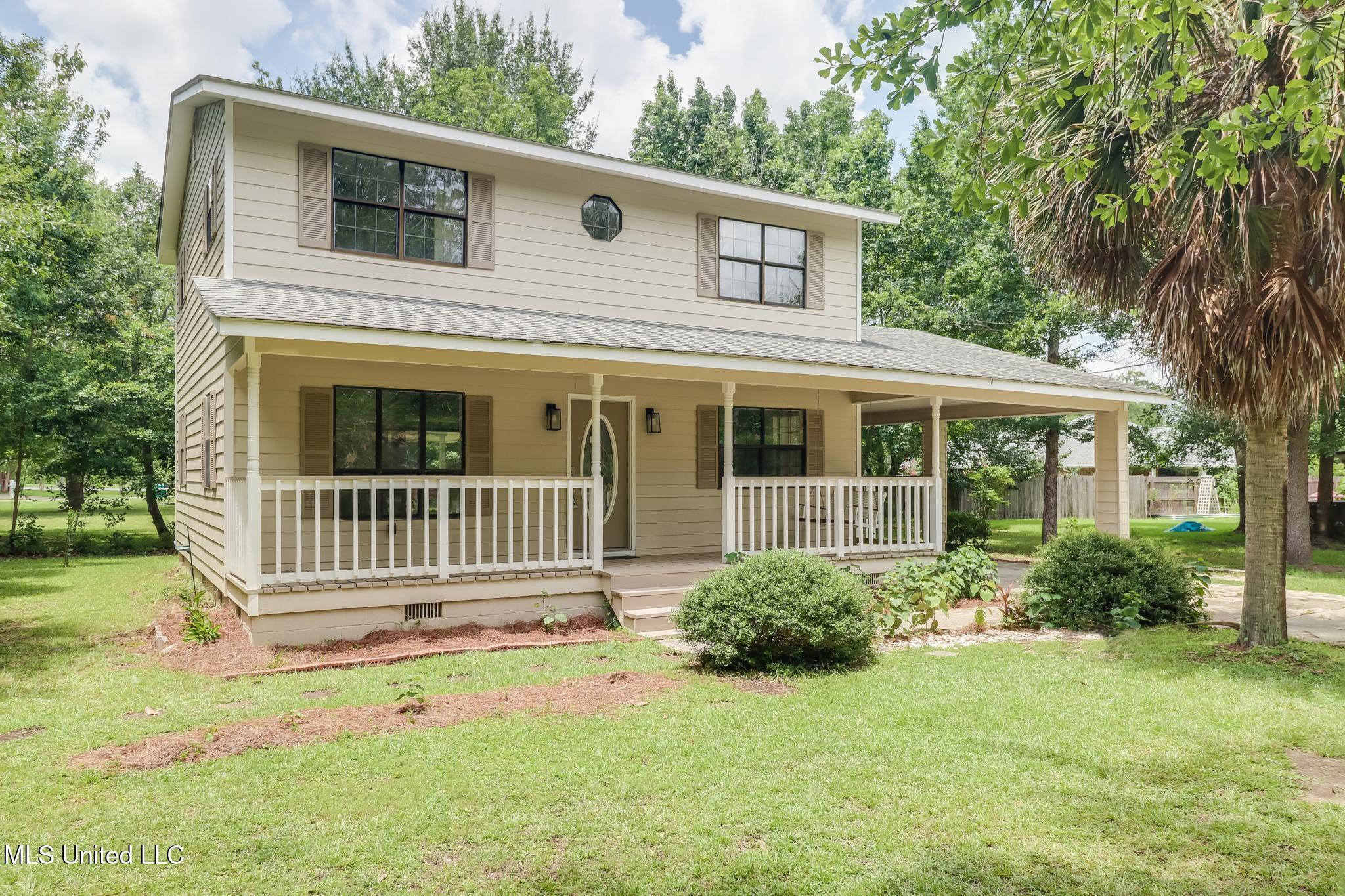 Property Photo:  6910 Apuwai Place  MS 39525 