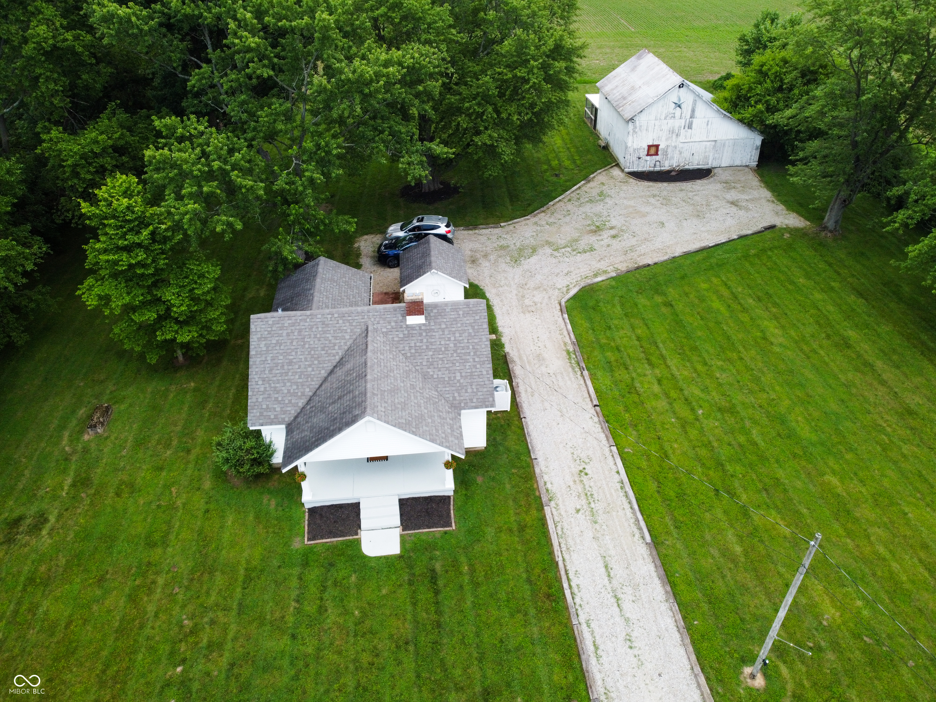 Property Photo: 11280 N Division Road IN 46130