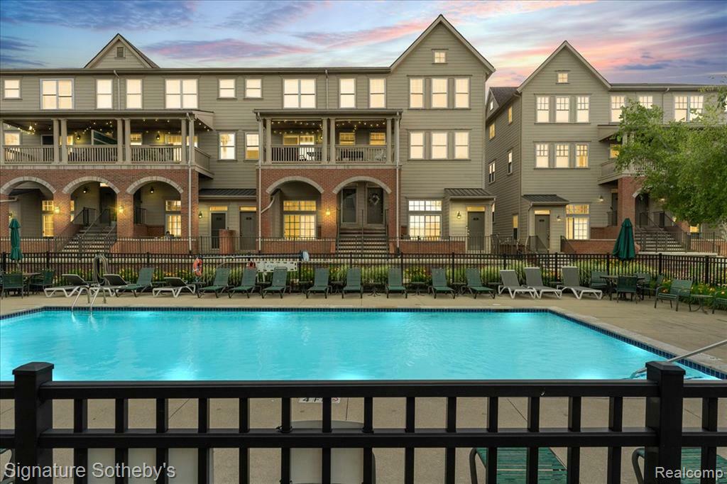 Property Photo: 182 Amys Walk MI 48326 3060