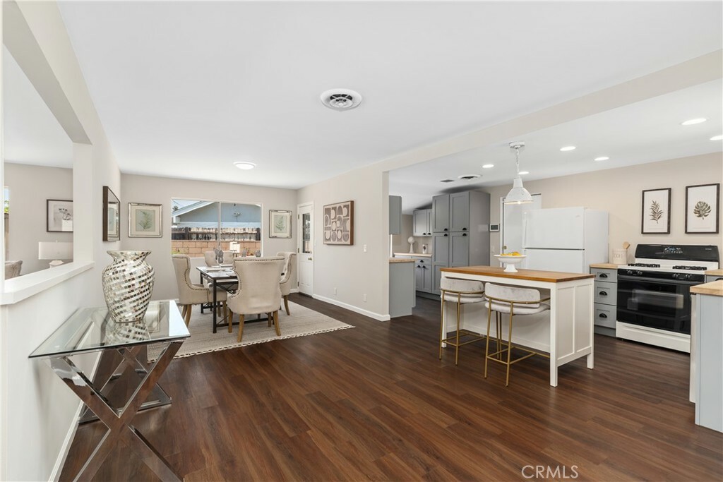 Property Photo: 1509 Gemwood Drive CA 90601