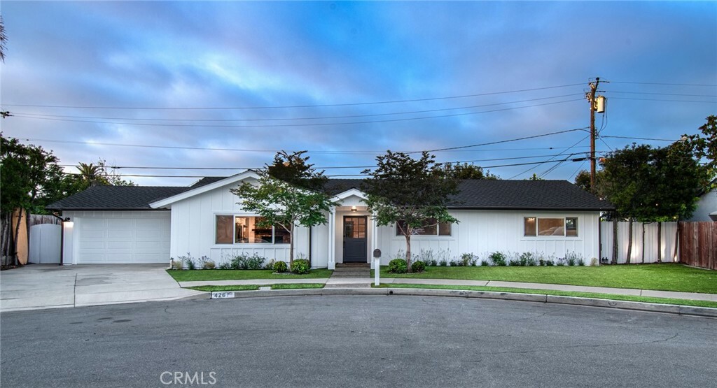 426 Cambridge Circle  Costa Mesa CA 92627 photo