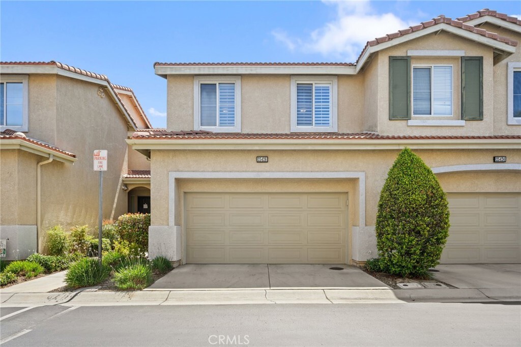 25426 Pyramid Peak Santa Clarita Drive  Saugus CA 91350 photo