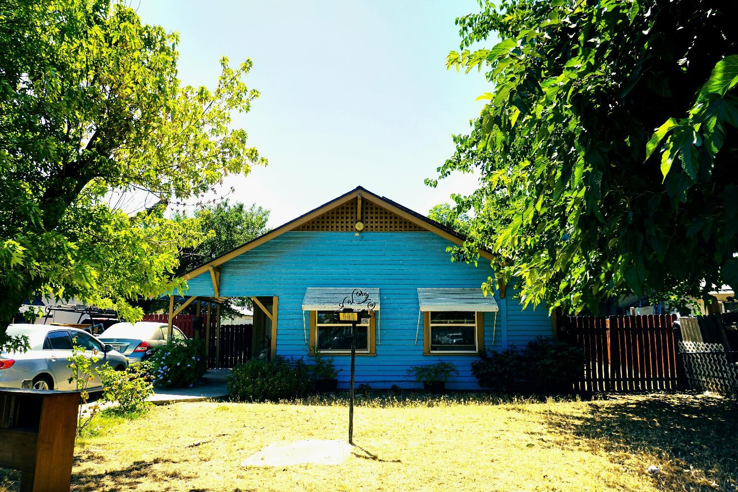 Property Photo:  509 Orange Avenue  CA 93610 