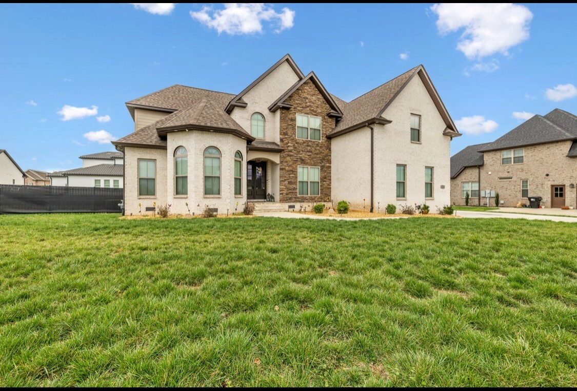 Property Photo: 626 Reichert Ct TN 37130