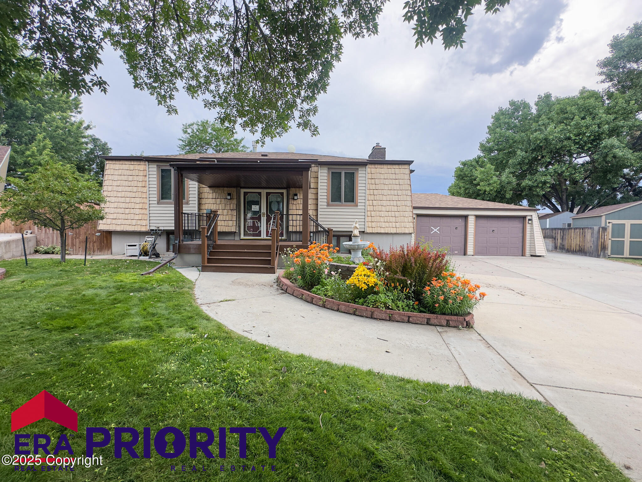 210 Overland Trl -  Gillette WY 82716 photo