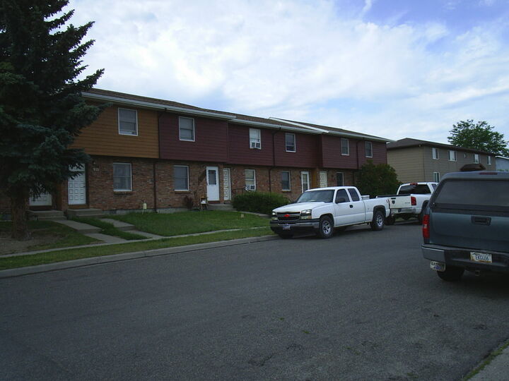 Property Photo:  911 Hialeah Court  MT 59601 