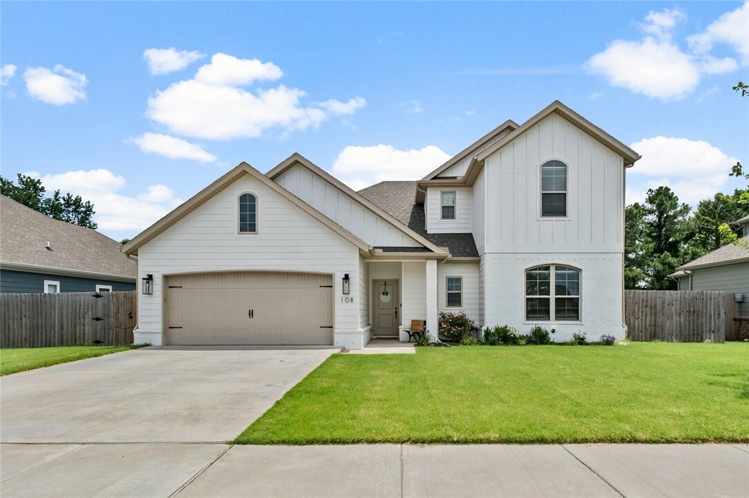 Property Photo:  108 Dobson Street  AR 72751 