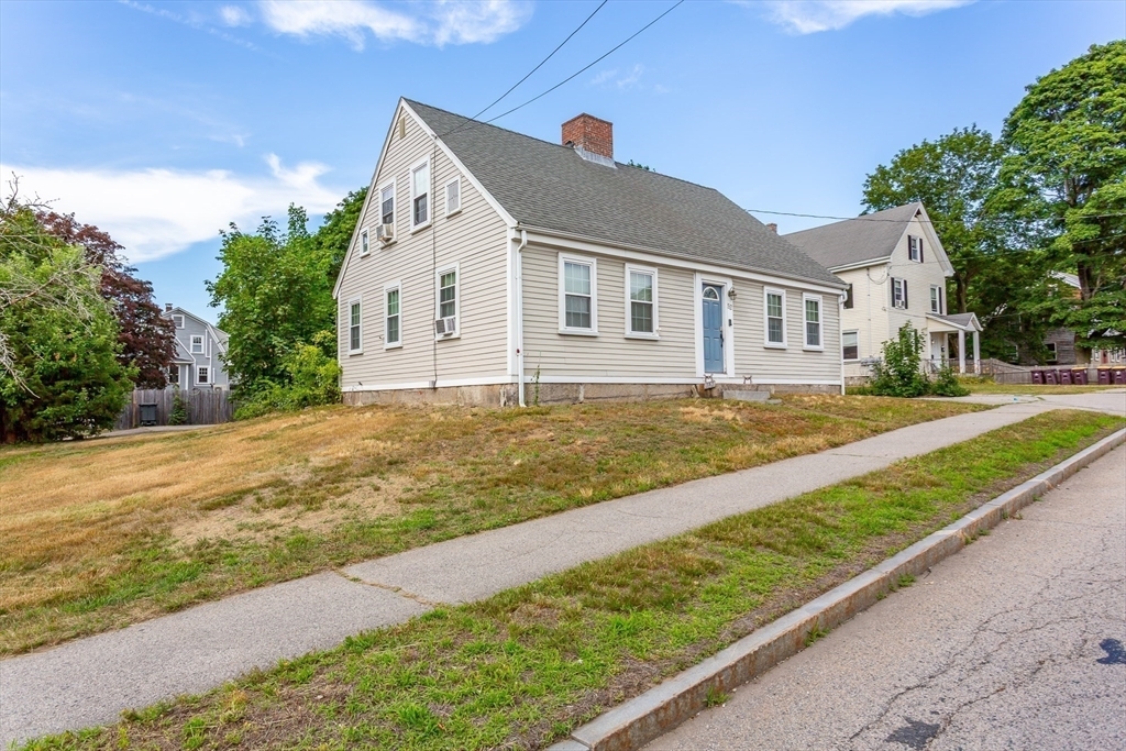 Property Photo:  52 High St  MA 02189 