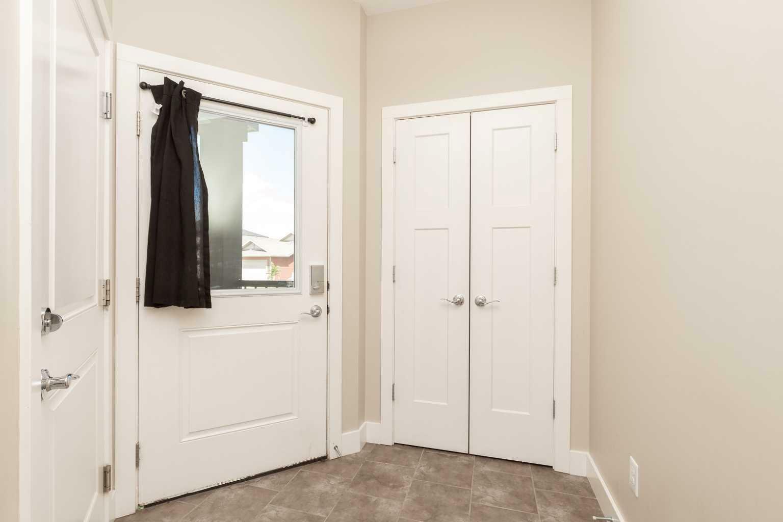 Property Photo: 96 Northlander Way W AB T1J 5K8