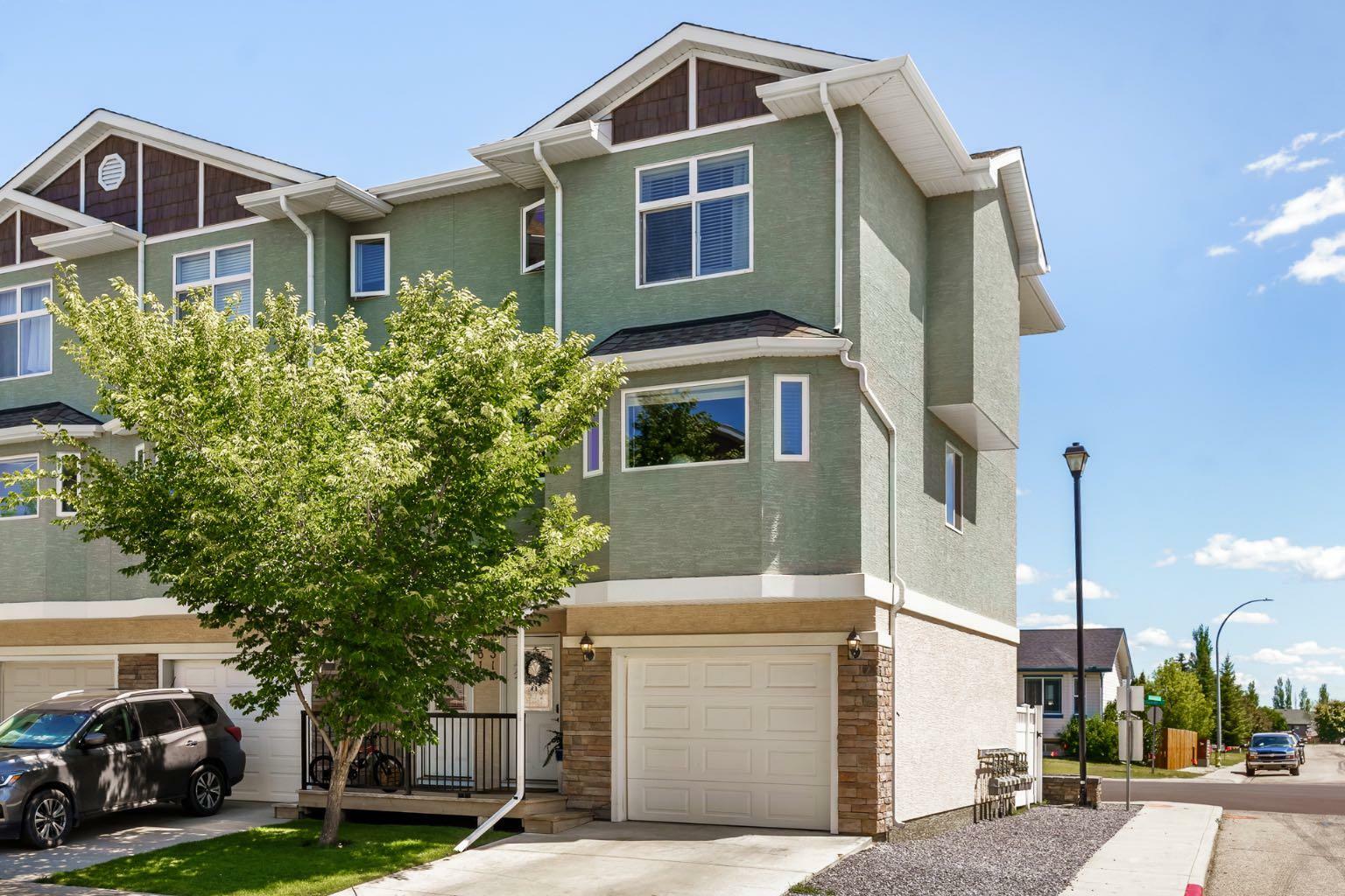 Property Photo: 317 Strathcona Circle AB T1P 0B1