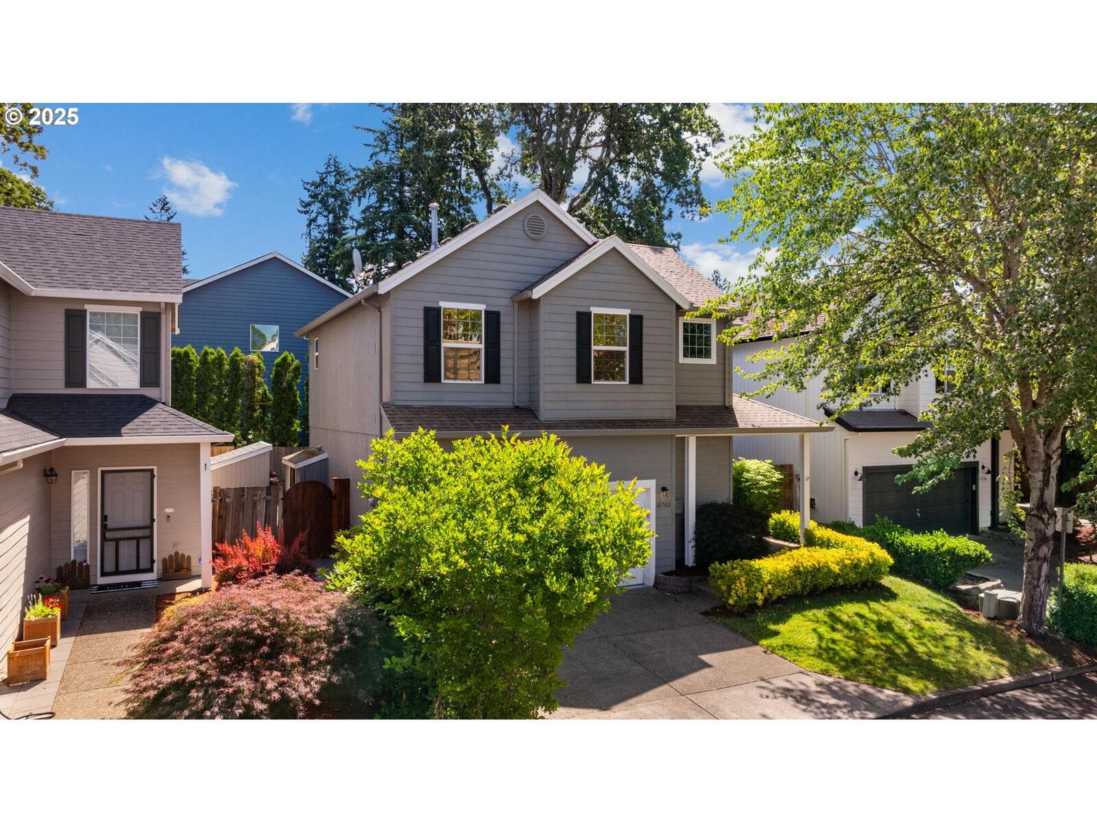 Property Photo: 10760 SW Sitka Ct OR 97223