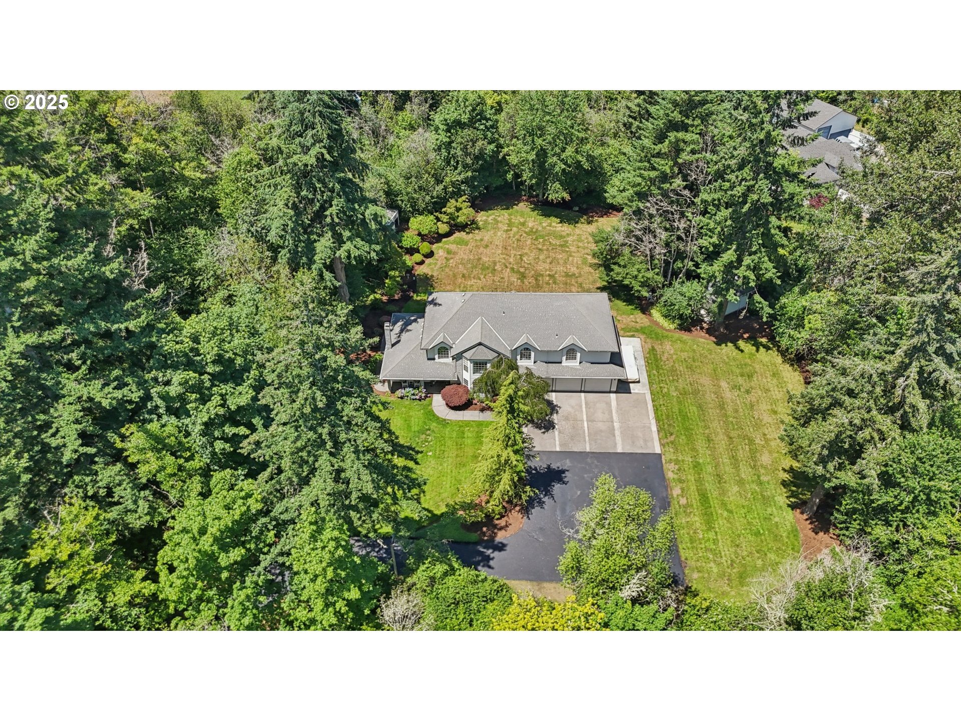 Property Photo: 1800 SE 202nd Ave WA 98607