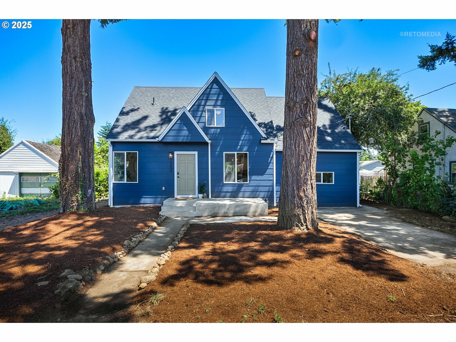 6604 SE 68th Ave  Portland OR 97206 photo