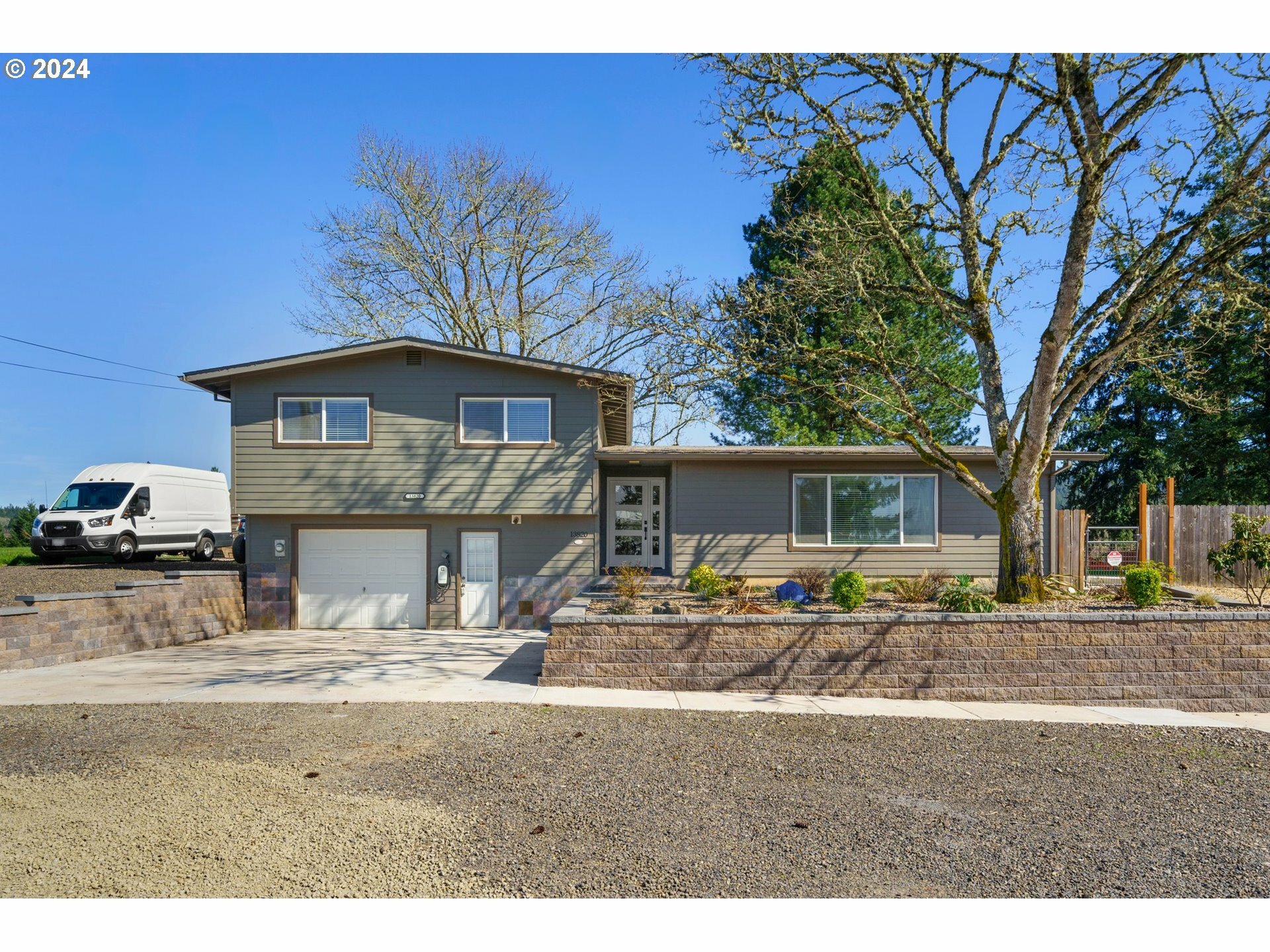 Property Photo: 13820 SW Lambert Ln OR 97119
