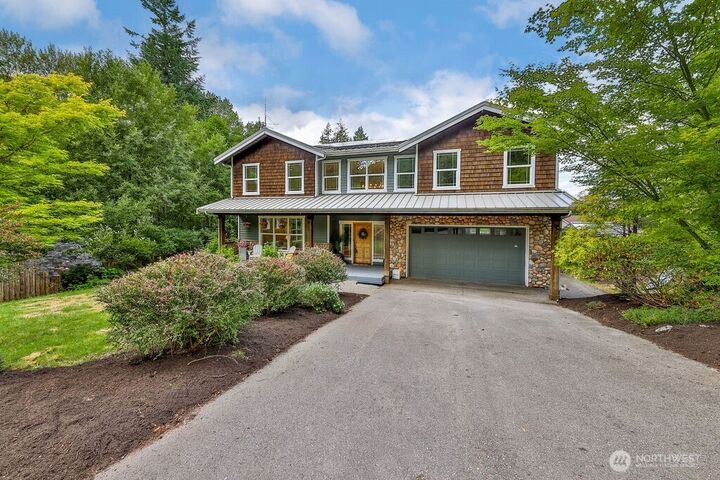 Property Photo:  16426  Cedar Falls Road SE  WA 98045 