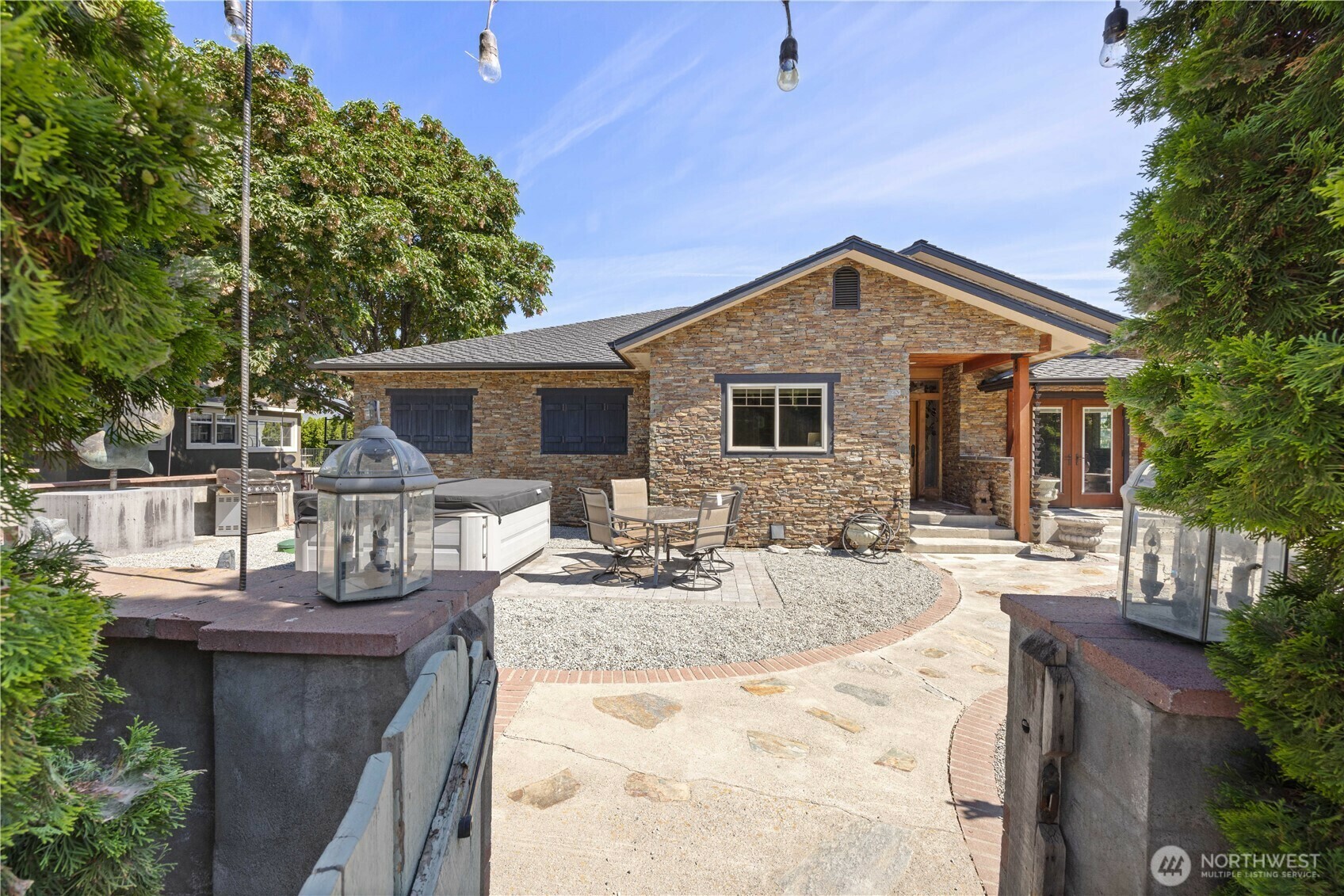 Property Photo: 2020 W Woodin Ave WA 98816
