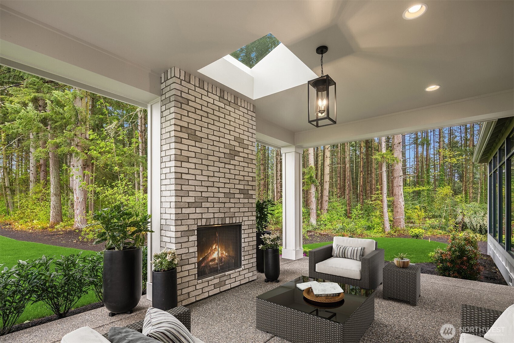 Property Photo: 15318 154th Avenue NE WA 98072