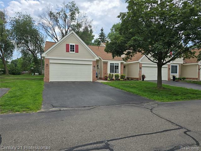37329 Amhurst Drive 23  Westland MI 48185 photo