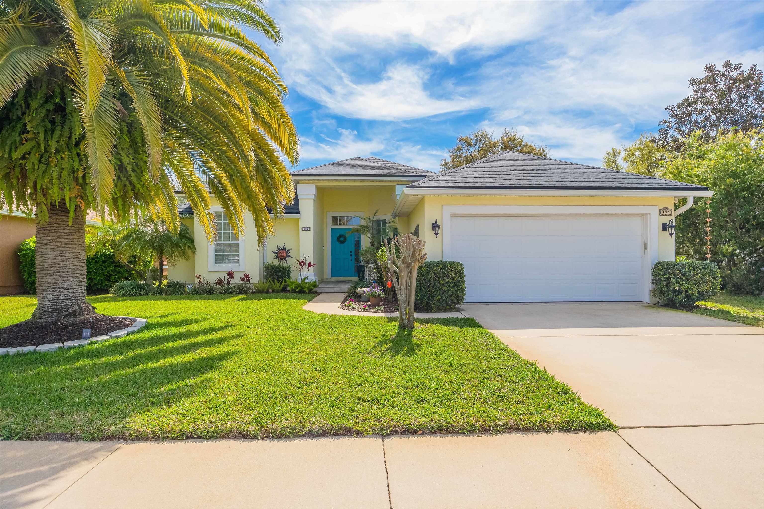 Property Photo: 757 Blackmoor Gate Ln (Pool Home) FL 32084