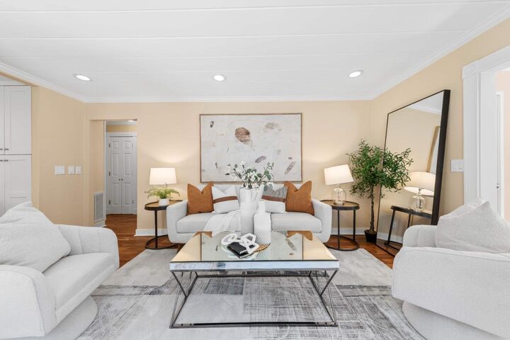 Property Photo: 22304 Regnart Road CA 95014