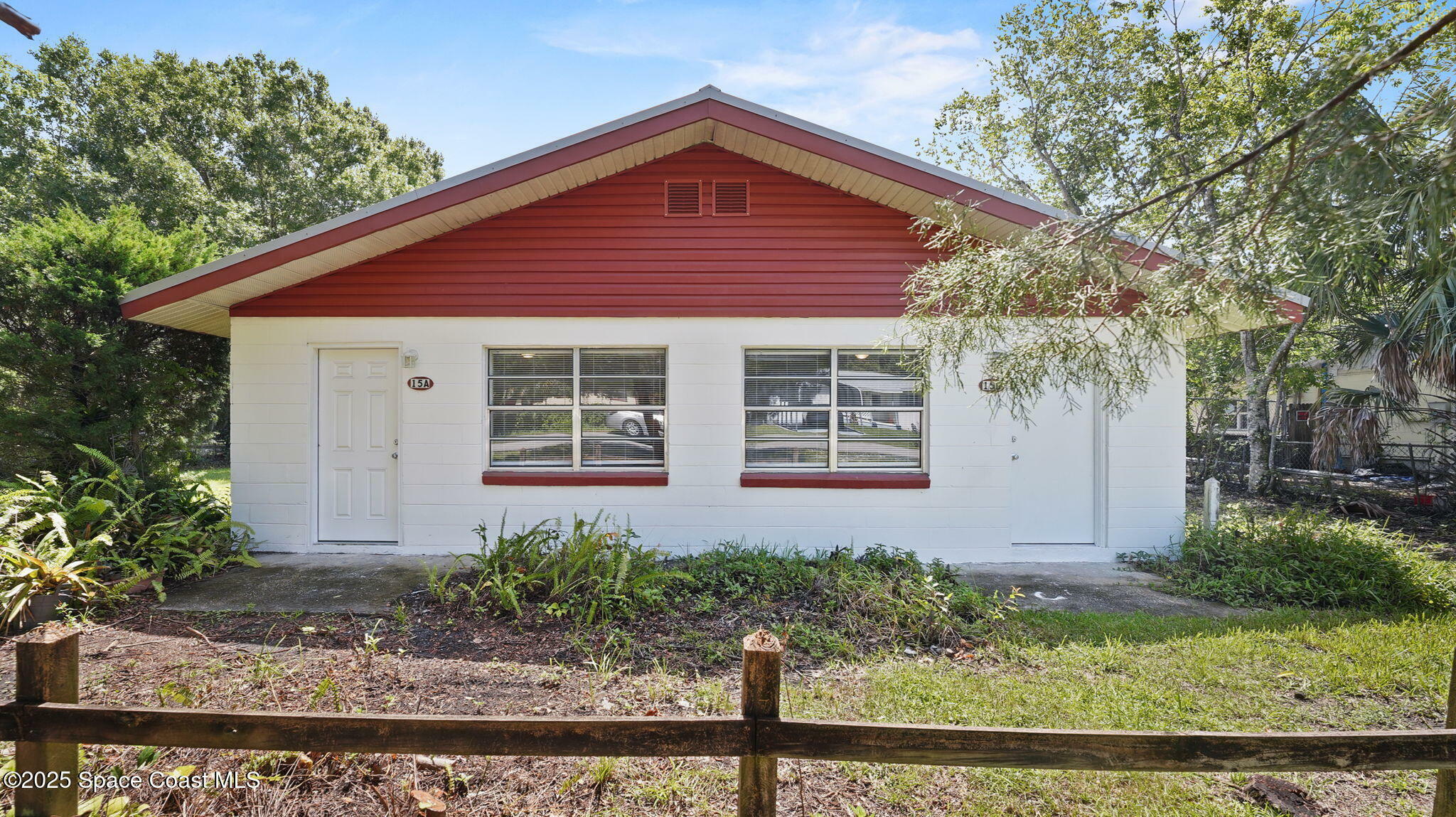 Property Photo: 15 Williams Avenue S FL 32796