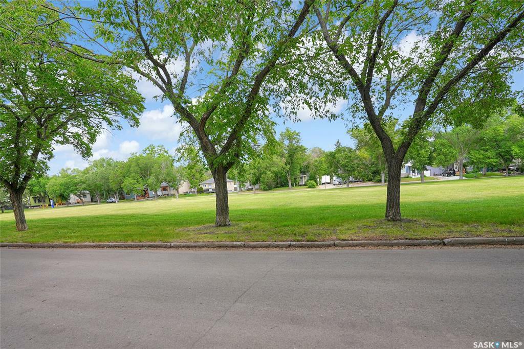 Photo de la propriété: 417 Holland Avenue SK S4N 1G4